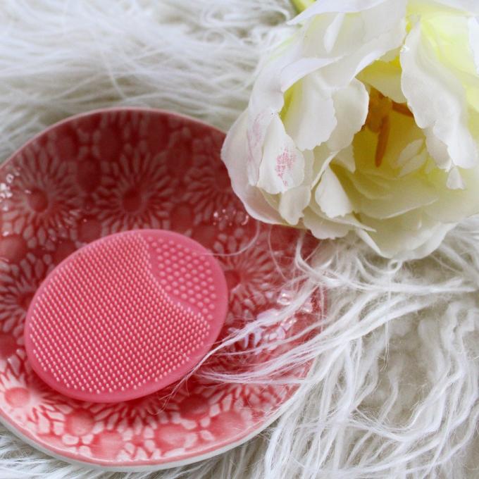 Beauty Care Silicone Makeup Tool Egg Brush Improve Skin Absorption Of Cream