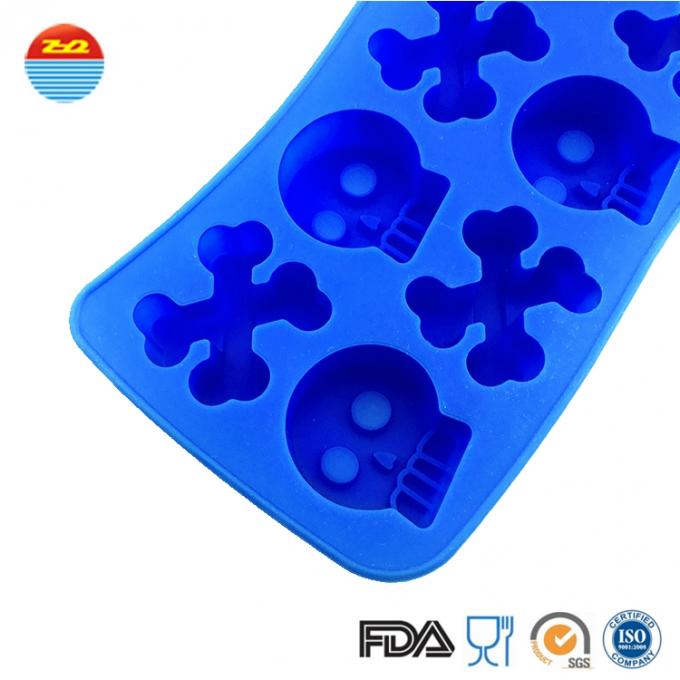 Crossbone easy release shaped ice cream wholesale non plastic make your own custom personalized silicone ice cube tray mold