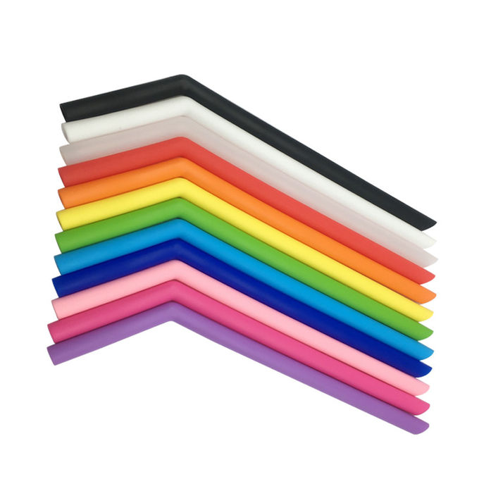 Durable Reusable Chewy Silicone Drinking Straws No Taste Of Metal Customized Color