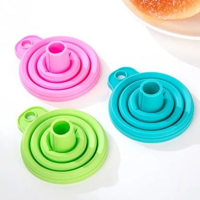 Folding Portable Silicone Liquid Funnel , Food Grade Collapsible Silicone Funnel