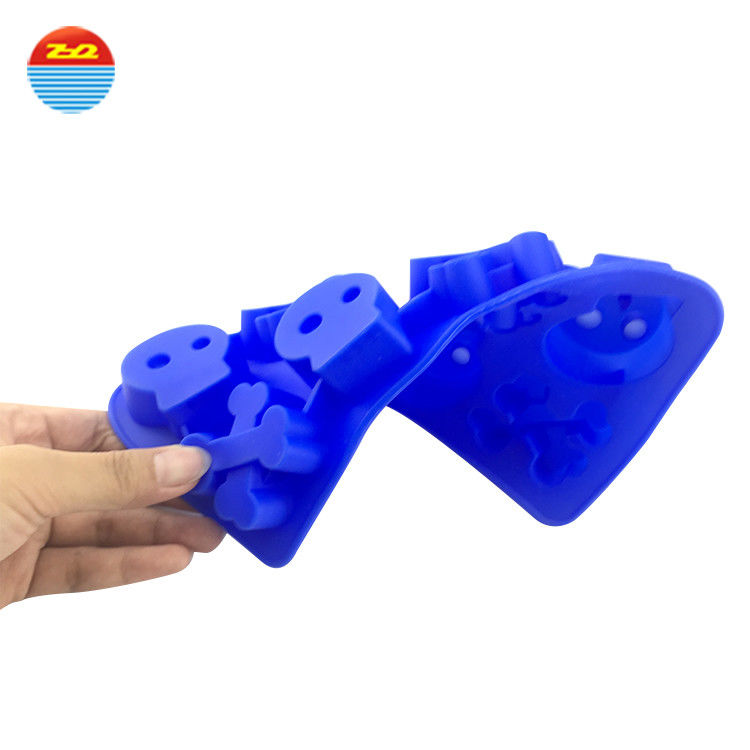 Crossbone easy release shaped ice cream wholesale non plastic make your own custom personalized silicone ice cube tray mold