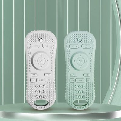 Ergonomic Lightweight Silicone Baby Teether Easy To Clean with Heat and Cold Resistance